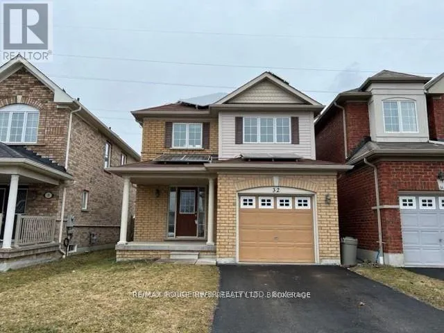 32 PUTTINGEDGE DRIVE, Whitby (Rolling Acres), Ontario L1R0H7