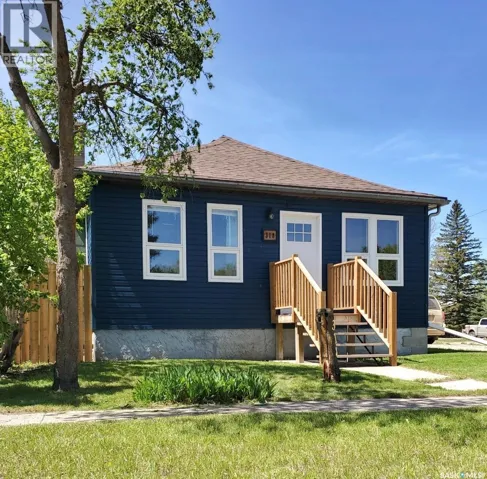 318 Aldridge STREET, Bienfait, Saskatchewan S0C0M0