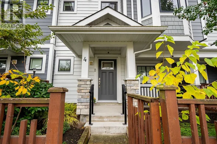 4 189 WOOD STREET, New Westminster, British Columbia V3M0L7