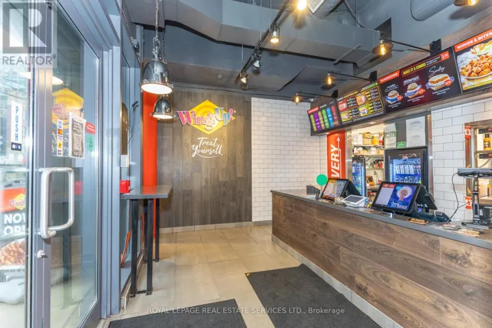 22B - 22 BATHURST STREET, Toronto (Church-Yonge Corridor), Ontario M5V0G8