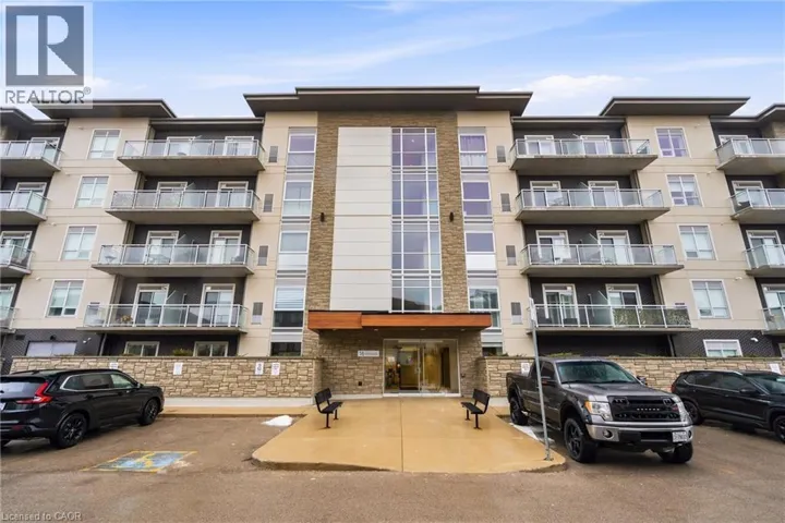 16 MARKLE Crescent Unit# 413, Hamilton, Ontario L9G0H4