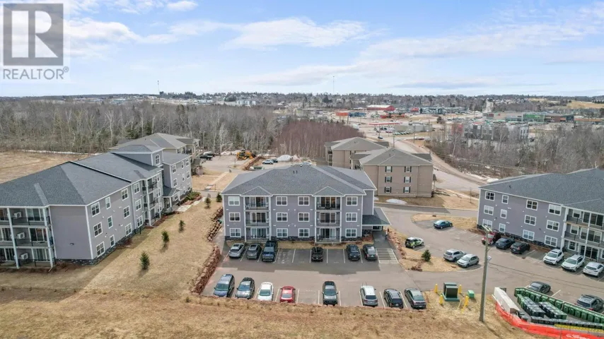 Unit 210 210 Shakespeare Drive, Stratford, Prince Edward Island C1B4B7