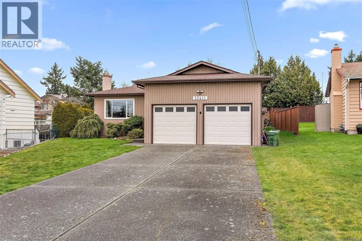 10411 Finch Pl, Sidney, British Columbia V8L4P7