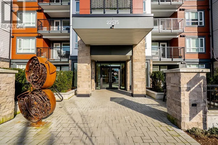 105 22575 BROWN AVENUE, Maple Ridge, British Columbia V2X6W2