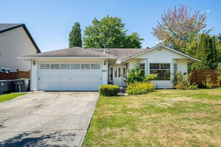 6697 141A STREET, Surrey, British Columbia V3W9N8