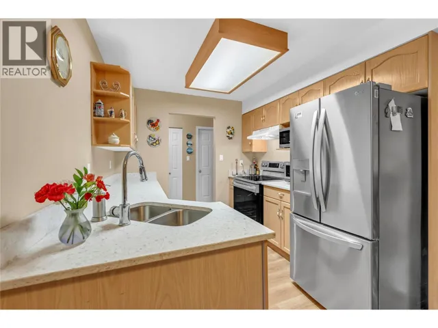 202 EDMONTON Avenue Unit# 103 Lot# 3, Penticton, British Columbia V2A2G8