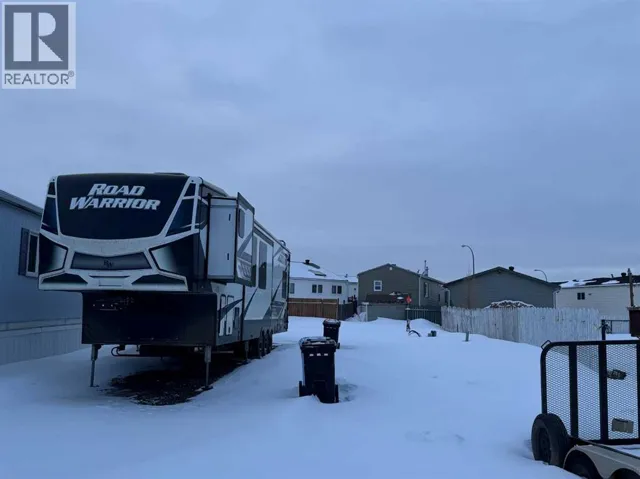 176 Greenwich Lane, Fort McMurray, Alberta T9H3Z3