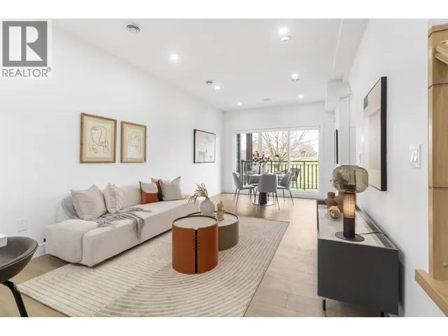 2 22551 WESTMINSTER HIGHWAY, Richmond, British Columbia V6V1B6