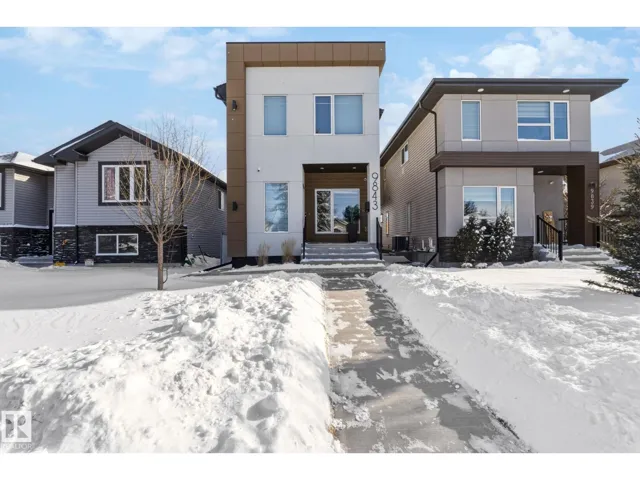 9843 153 ST NW, Edmonton, Alberta T5P2A6