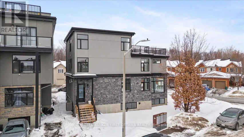 B - 20 INVERKIP AVENUE, Ottawa, Ontario K1T4B7