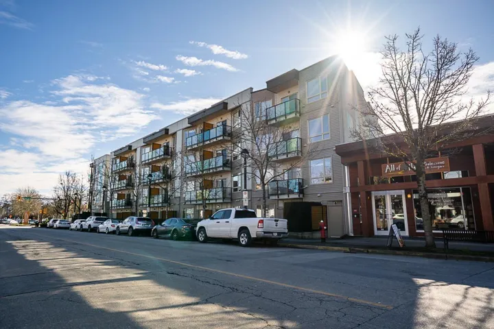309 20460 DOUGLAS CRESCENT, Langley, British Columbia V3A0C6
