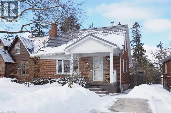 44 GARDEN Avenue, Kitchener, Ontario N2M1E6