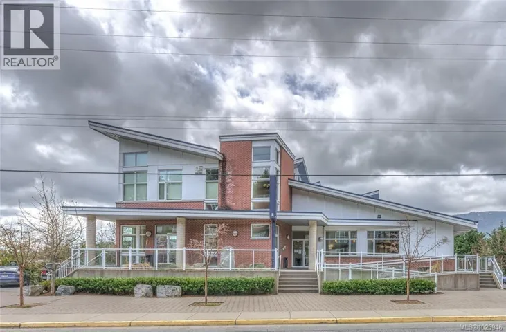 201 1629 Townsite Rd, Nanaimo, British Columbia V9S1N3