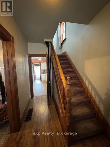 780