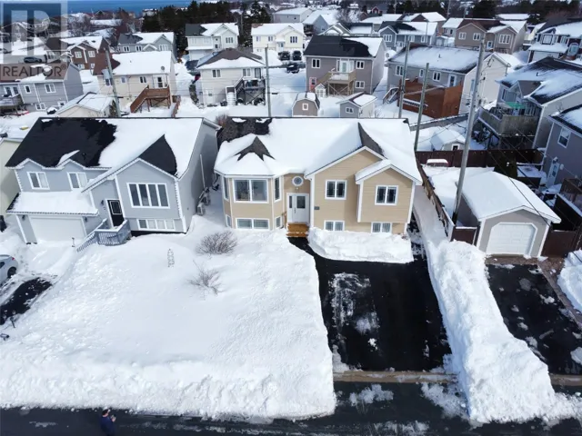 6 Manor Side Place, Conception Bay South, Newfoundland & Labrador A1X0A2