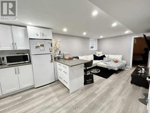 LOWER - 18 QUEENSTON CRESCENT, London East (East O), Ontario N5W1N6
