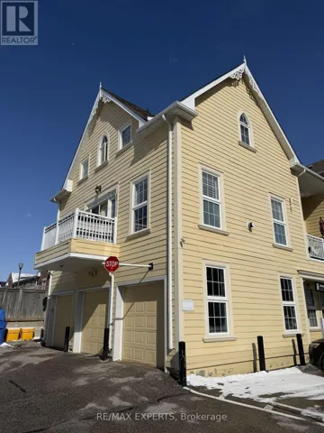 204 - 10472 ISLINGTON AVENUE, Vaughan (Kleinburg), Ontario L0J1C0