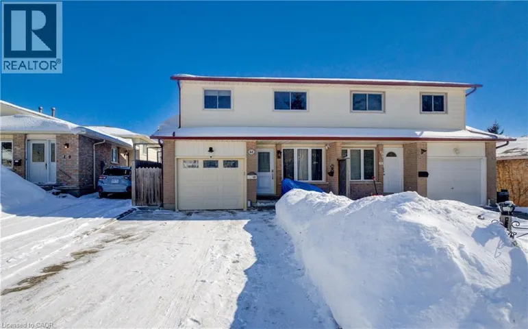 52 UXBRIDGE Crescent, Kitchener, Ontario N2E2P8