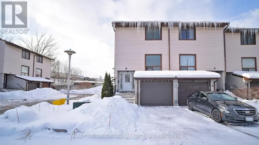 8 - 64 BRONTE STREET S, Milton (OM Old Milton), Ontario L9T1Y8