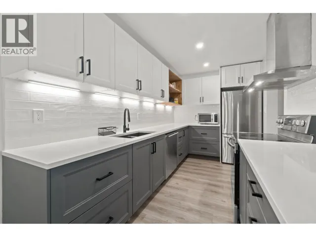 119 9101 HORNE STREET, Burnaby, British Columbia V3N4M3