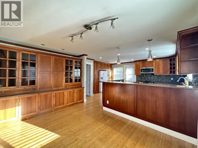 5165 7B AVENUE, Delta, British Columbia V4M1S3