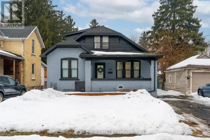 445 MOORE STREET, Cambridge, Ontario N3H3B1