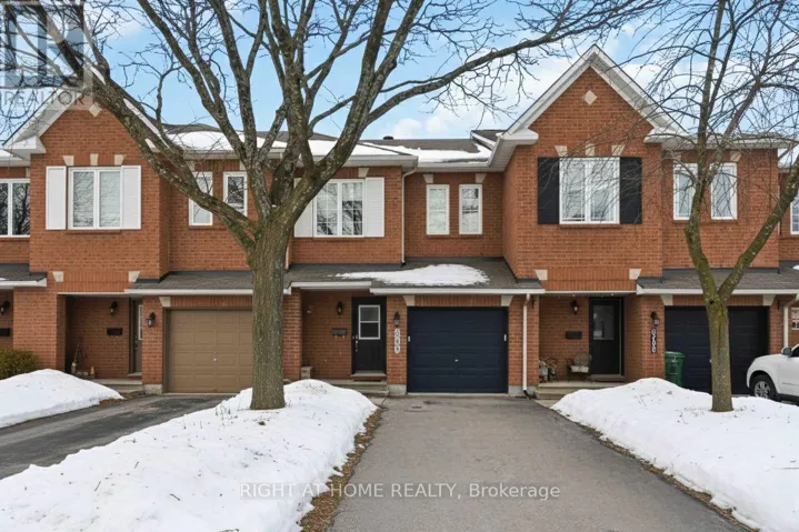 6254 SABLEWOOD PLACE, Ottawa, Ontario K1C7M5