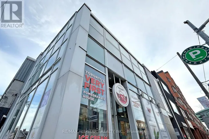 300 - 1269 DUNDAS STREET W, Toronto (Little Portugal), Ontario M6J1H1