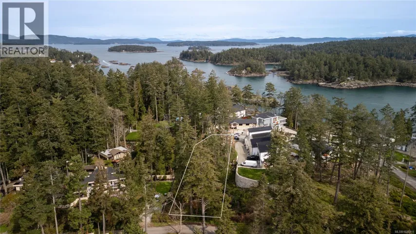 2452 Tryon Rd, North Saanich, British Columbia V8L5H8