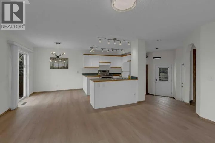 9473 Hidden Valley Drive NW, Calgary, Alberta T3A5S9