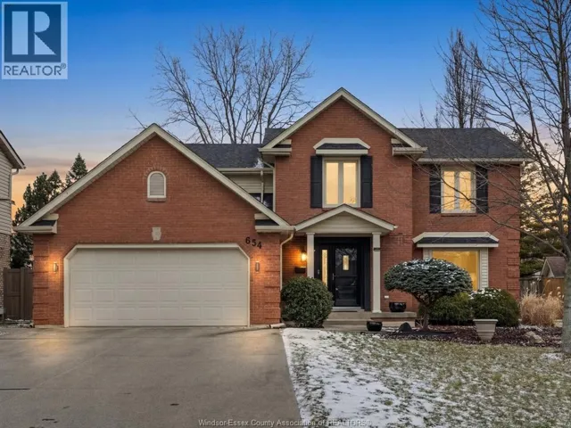 654 Primrose PLACE, St. Clair Beach, Ontario N8N4C8