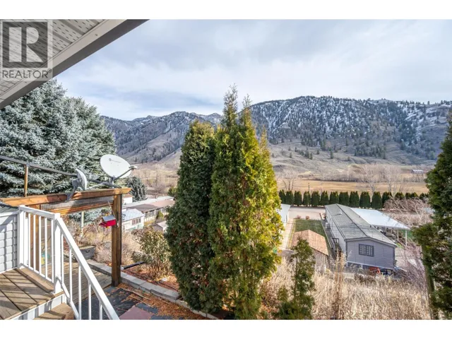 1292 Highway 3A Unit# 30, Keremeos, British Columbia V0X1N4
