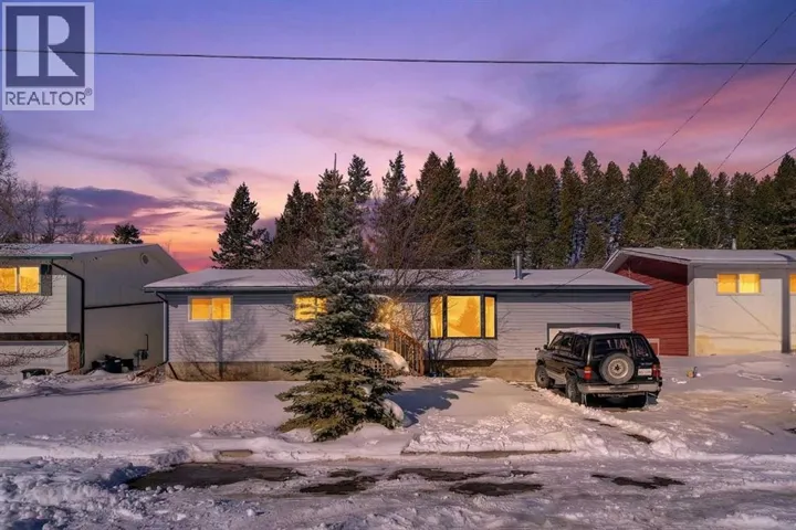 7705 24 Avenue, Coleman, Alberta T0K0M0