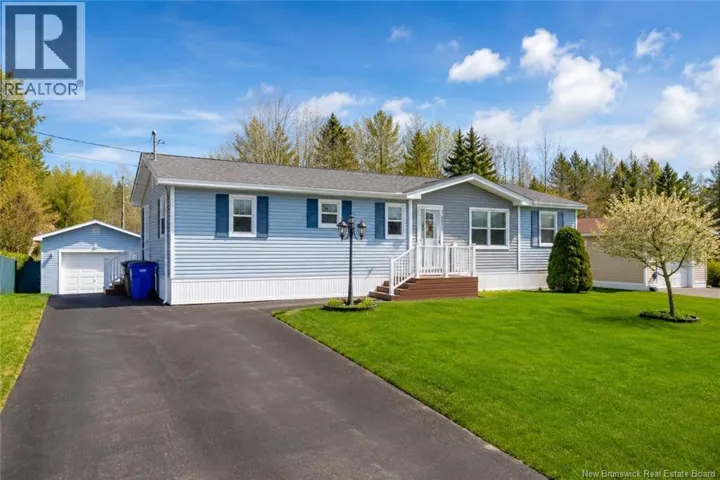 899 Rue Janick, Tracadie, New Brunswick E1X1B8