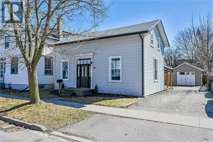 46 WALNUT Street, Brantford, Ontario L3T1H2