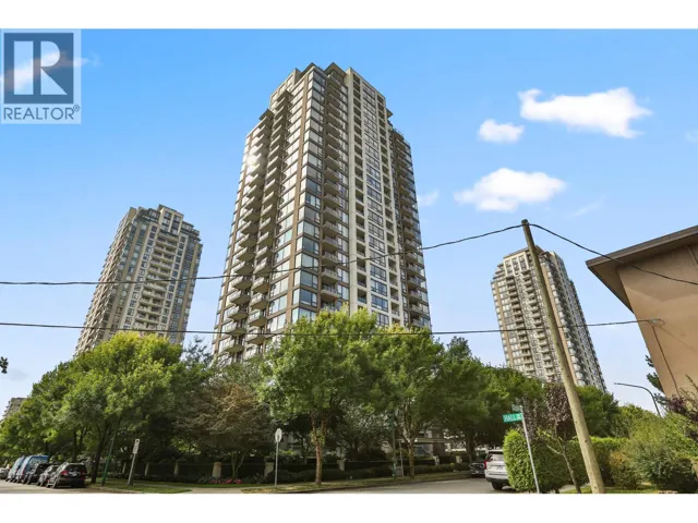 2001 7178 COLLIER STREET, Burnaby, British Columbia V5E4N7
