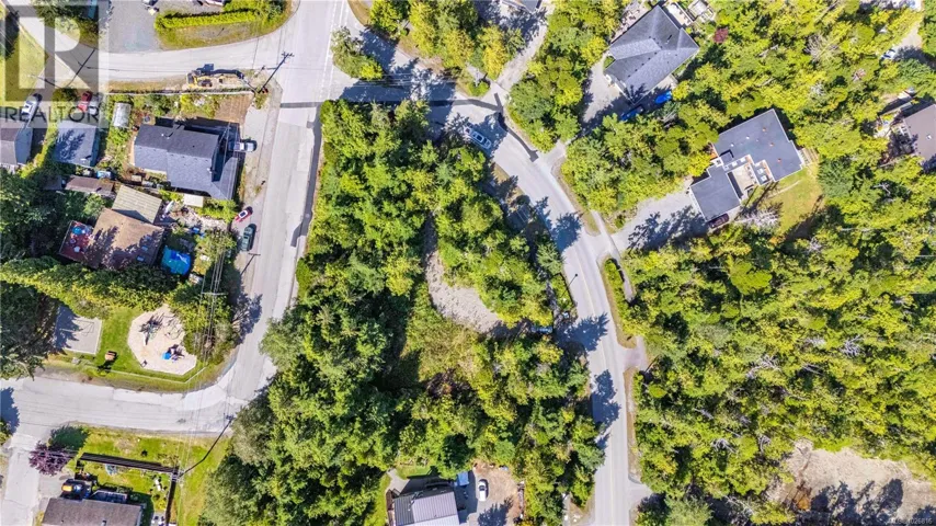 844 Rainforest Dr, Ucluelet, British Columbia V0R3A0