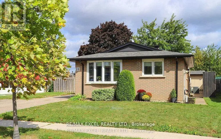 59 PARKINGTON CRESCENT, Toronto (Bendale), Ontario M1H2T9