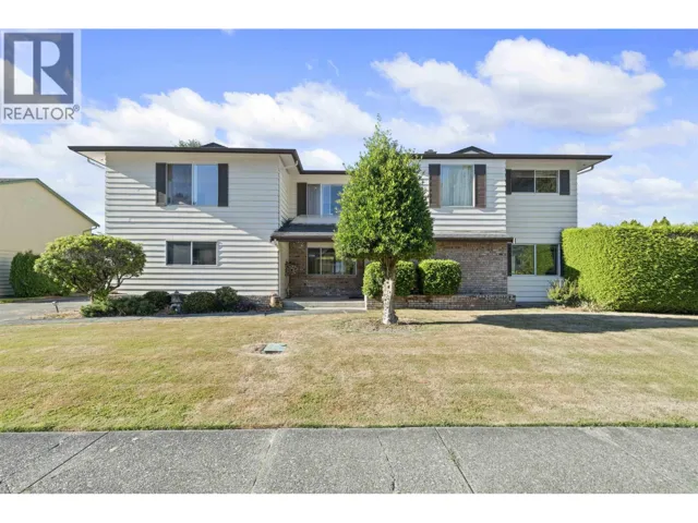 8431 ROSEBANK CRESCENT, Richmond, British Columbia V7A2K8