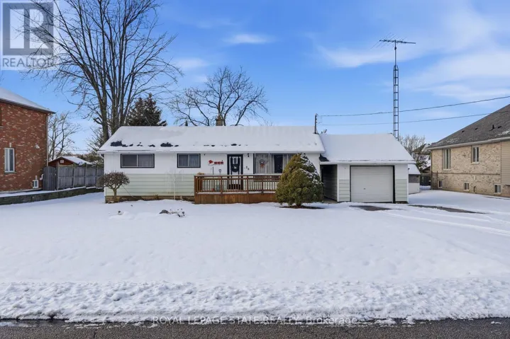 29 LECKIE AVENUE, Hamilton (Stoney Creek Mountain), Ontario L8J2S7