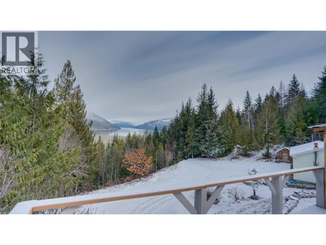 3215 Lumby Mabel Lake Road, Lumby, British Columbia V0E2G6