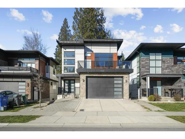 36737 CARL CREEK CRESCENT, Abbotsford, British Columbia V3G0H4