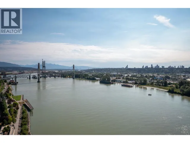 601 660 QUAYSIDE DRIVE, New Westminster, British Columbia V3M0P1