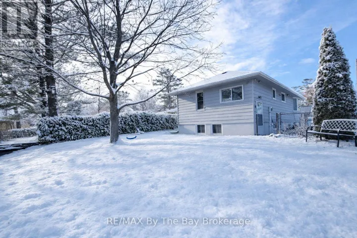 18 16TH STREET S, Wasaga Beach, Ontario L9Z2H4
