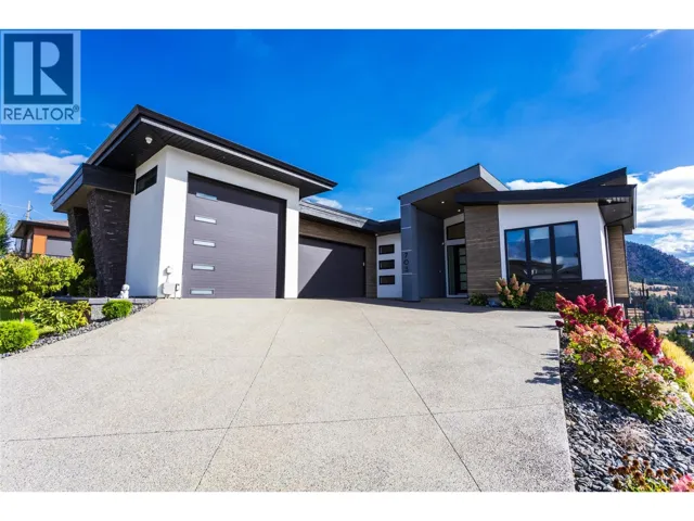 703 Carnoustie Drive, Kelowna, British Columbia V1P1V2