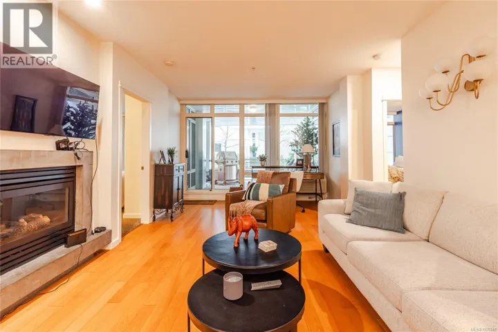 CY04 38 Front St, Nanaimo, British Columbia V9R0B8