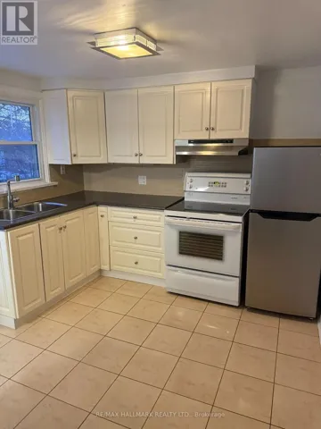 2ND FLOOR - 160 WELLAND AVENUE, St. Catharines (Downtown), Ontario L2R2N6