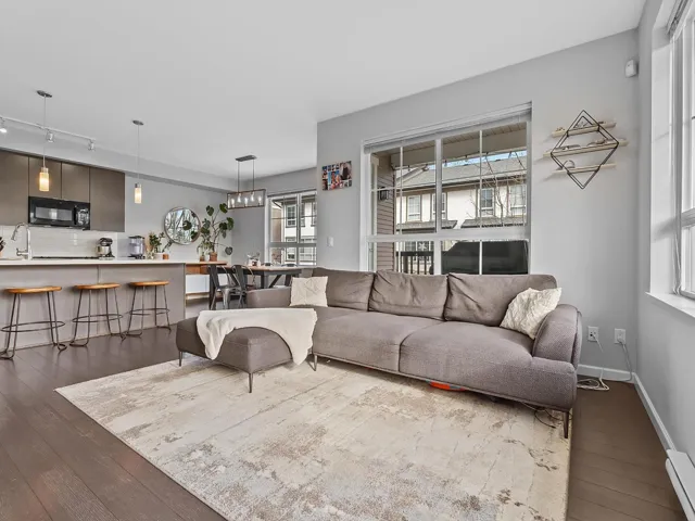 25 19505 68A AVENUE, Surrey, British Columbia V4N6K3