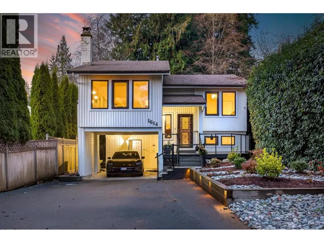 1614 LYNN VALLEY ROAD, North Vancouver, British Columbia V7J2B4