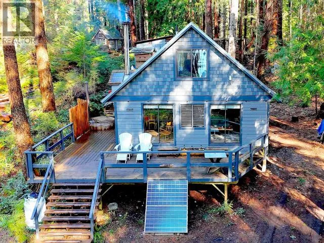 1283 TENNYSON RD, Savary Island, British Columbia None